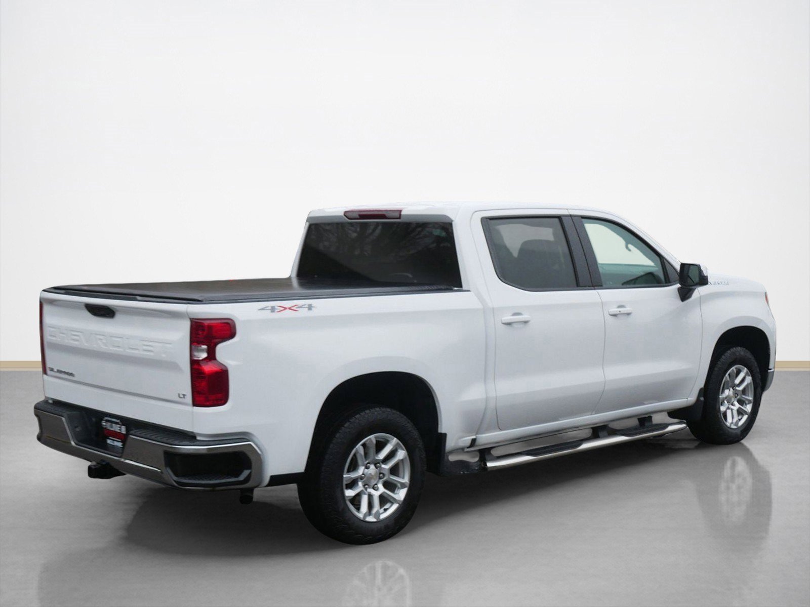 Used 2023 Chevrolet Silverado 1500 LT image 3