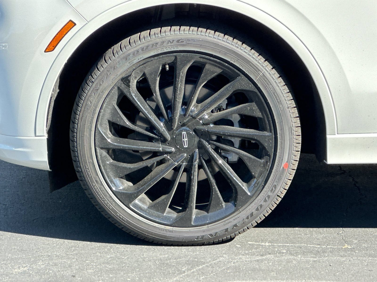 New 2026 Lincoln Aviator Reserve AWD/4WD image 26