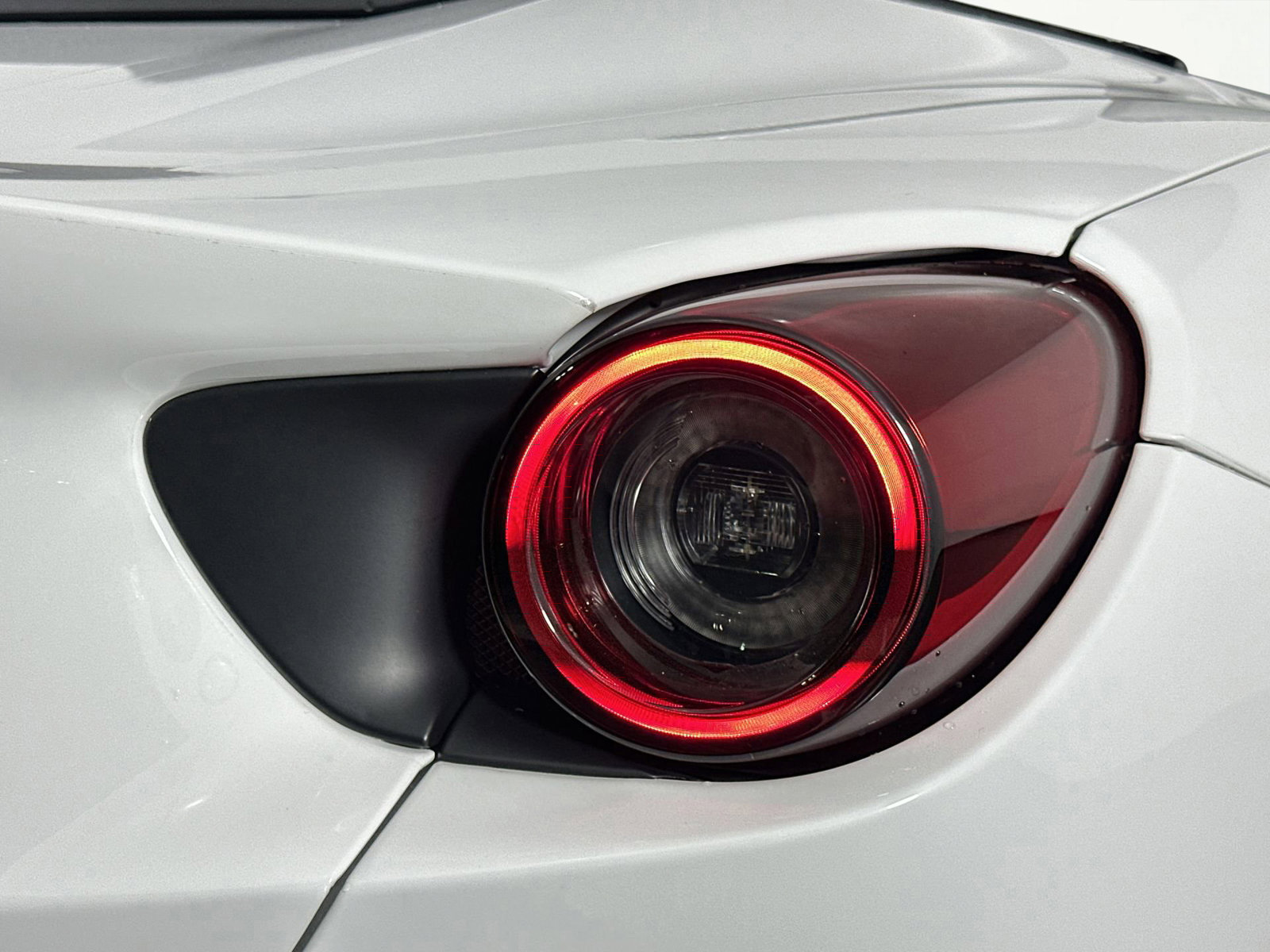 Used 2022 Ferrari Portofino M image 25