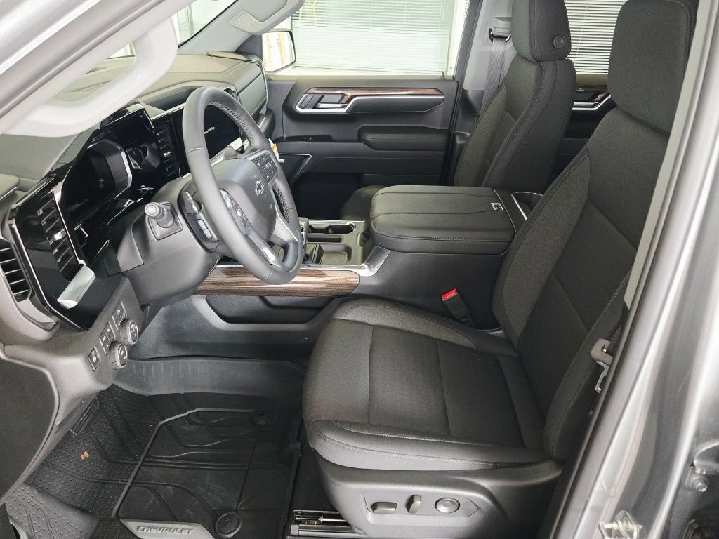 New 2026 Chevrolet Silverado 1500 RST w/ Convenience Package II AWD/4WD image 23