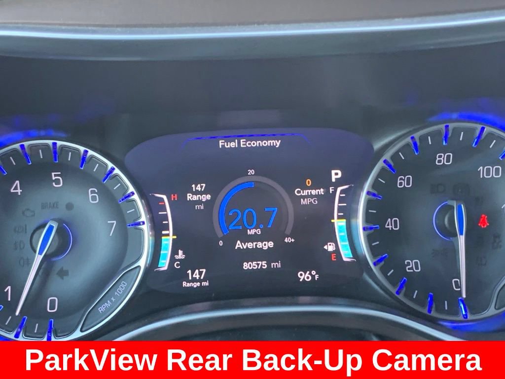Used 2017 Chrysler Pacifica Touring-L Plus FWD image 16