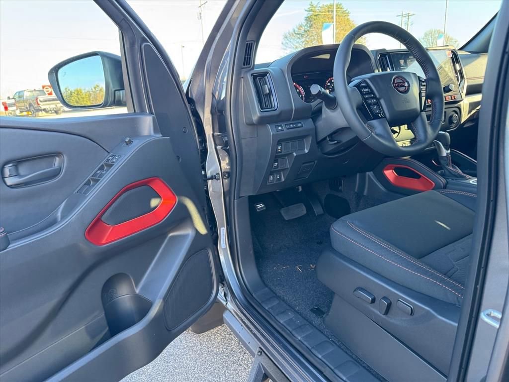 New 2026 Nissan Frontier PRO-4X w/ Tow Package image 13