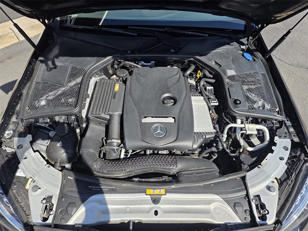 Used 2017 Mercedes-Benz C 300 4MATIC Sedan image 31