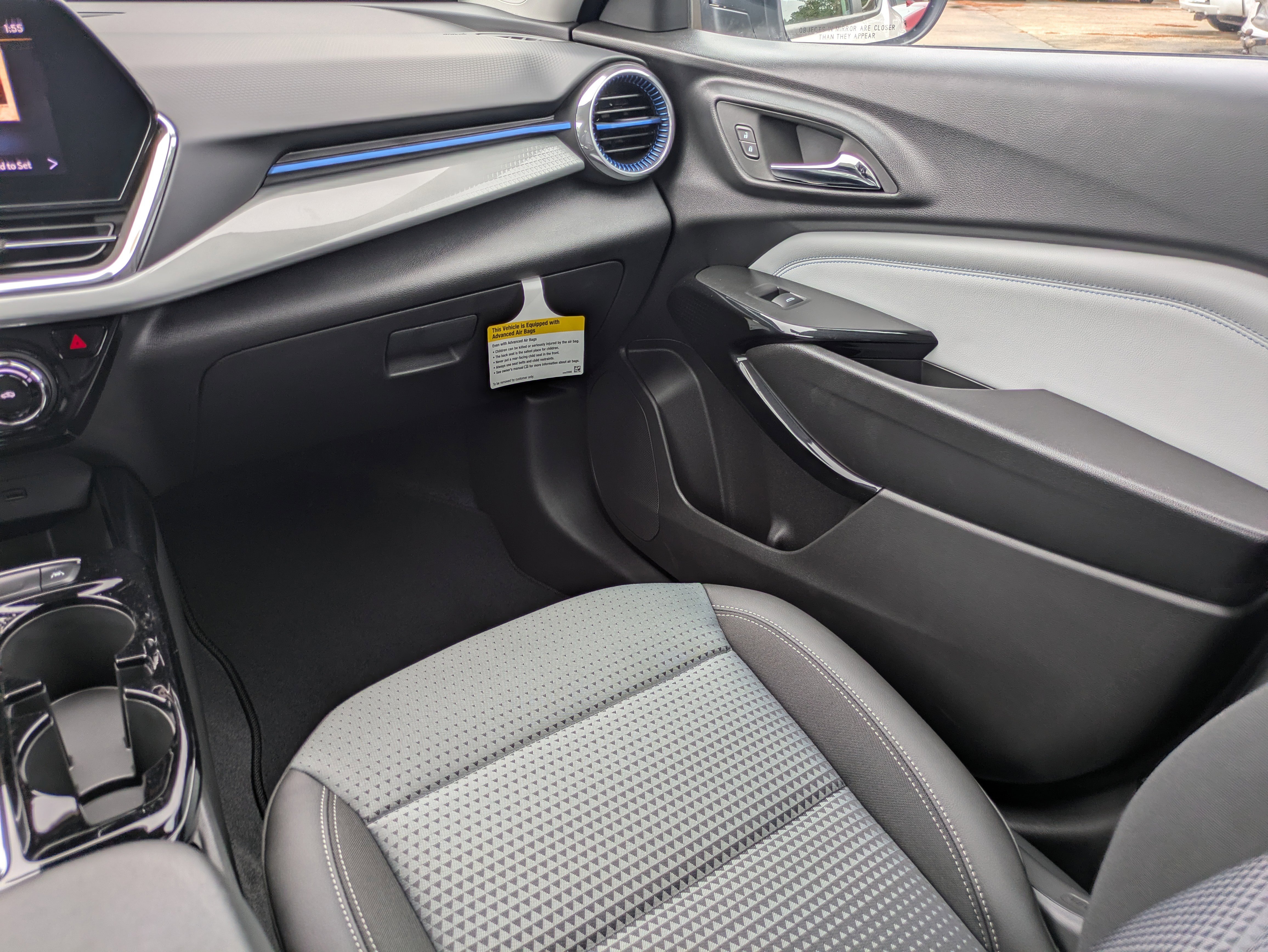 New 2025 Chevrolet Trax LT w/ Driver Confidence Package FWD image 10