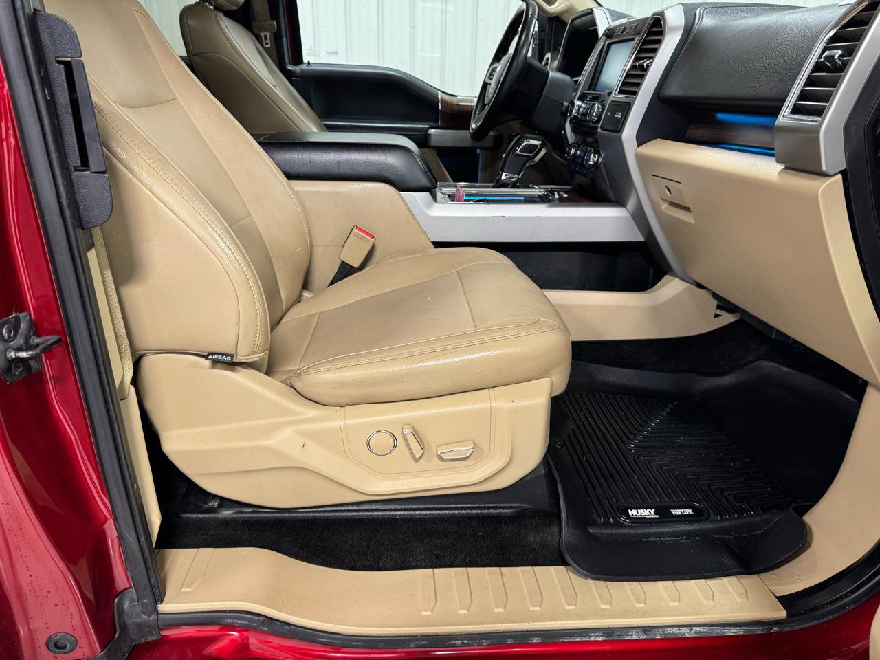Used 2015 Ford F150 Lariat AWD/4WD image 8