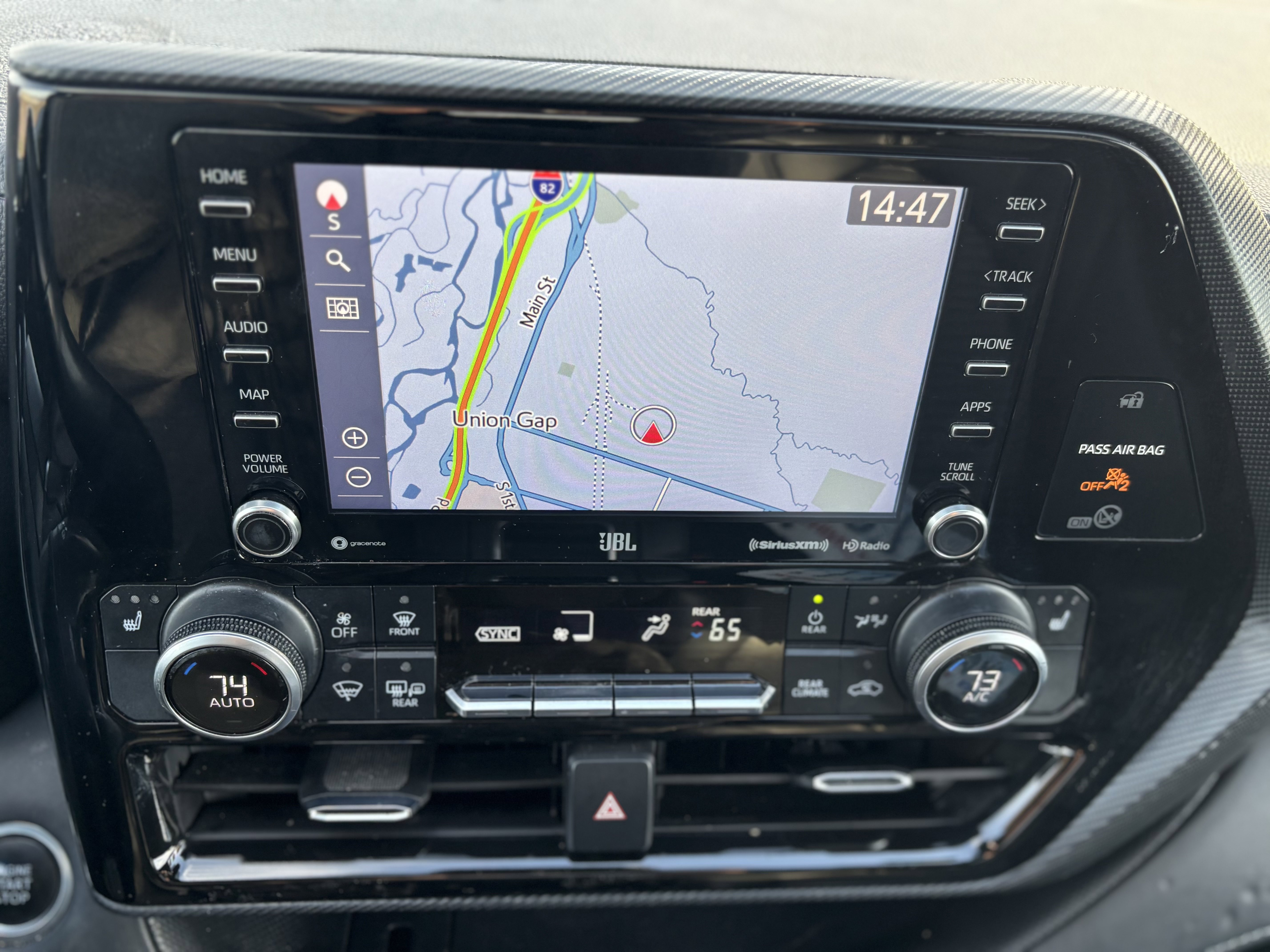 Used 2021 Toyota Highlander XSE image 23