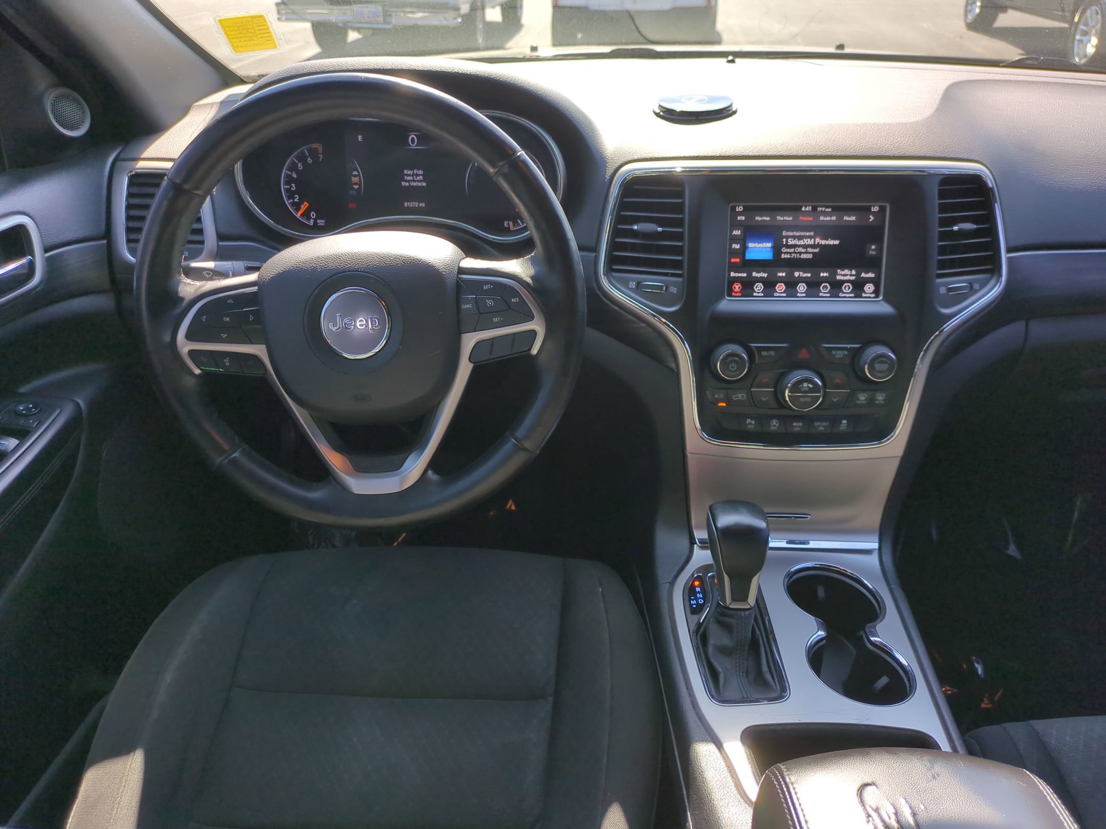 Used 2019 Jeep Grand Cherokee Laredo AWD/4WD image 27
