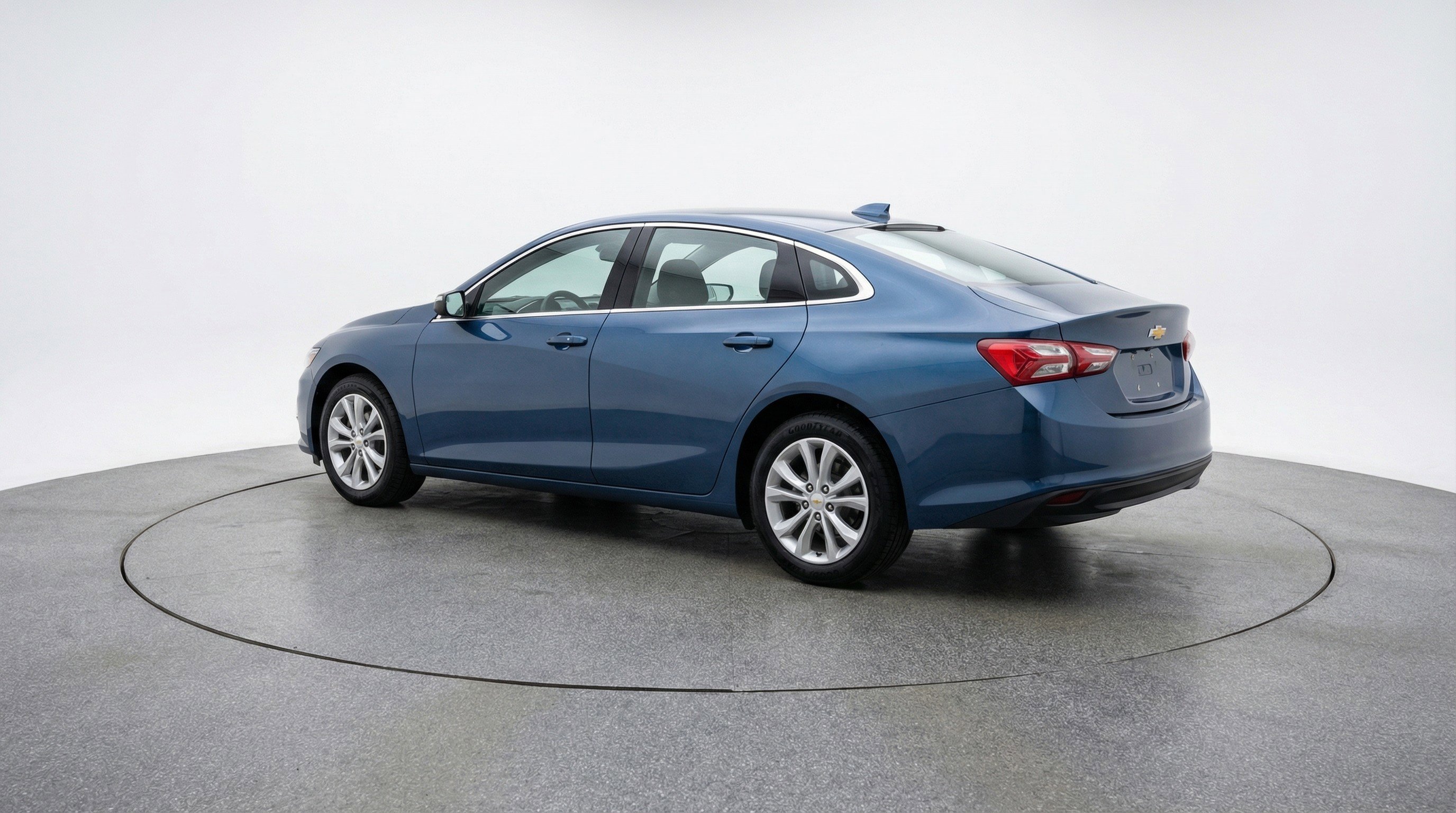 Used 2024 Chevrolet Malibu LT image 6