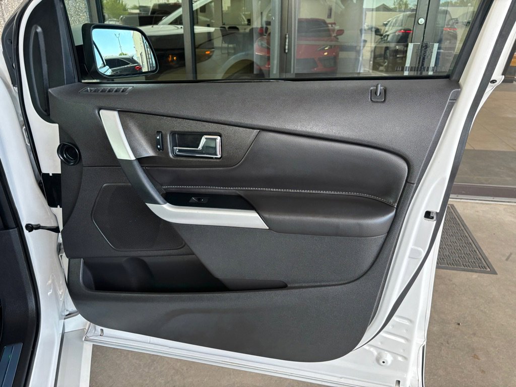Used 2013 Ford Edge Sport w/ Driver Entry Pkg FWD image 41