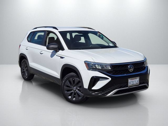 Used 2023 Volkswagen Taos S w/ Driver Assistance Package FWD image 1
