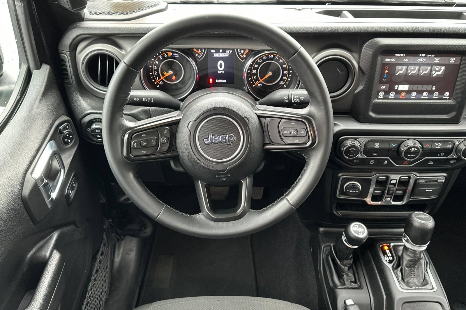 Used 2022 Jeep Gladiator Sport AWD/4WD image 17