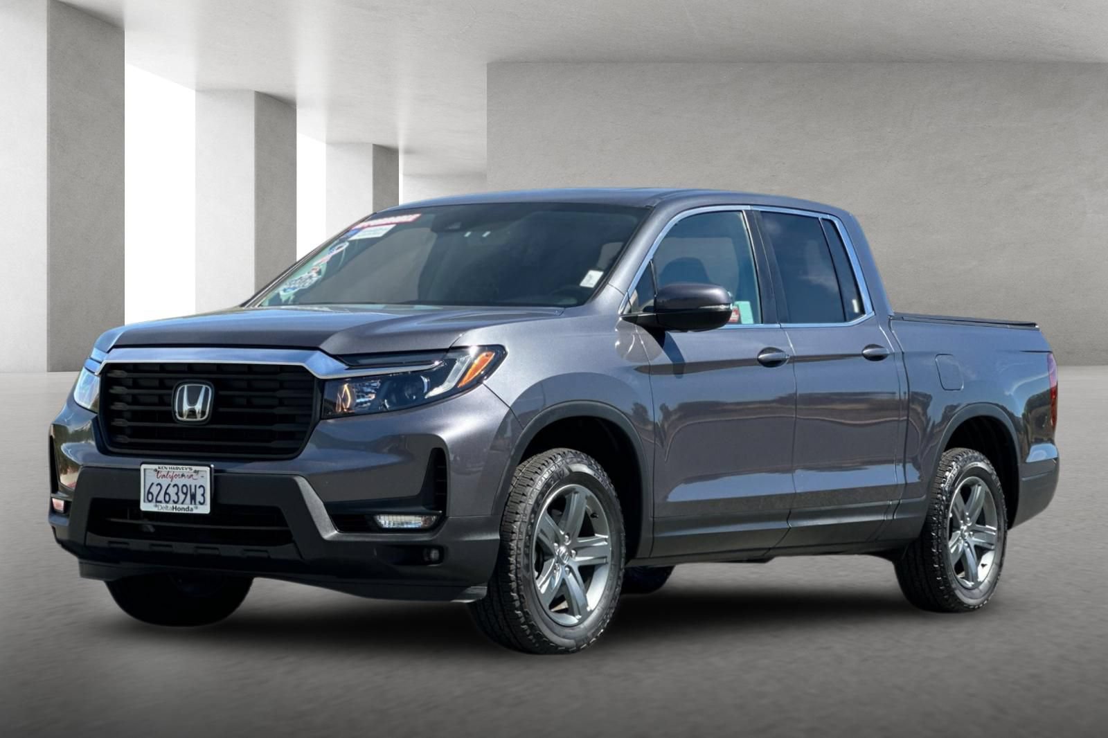 Certified 2023 Honda Ridgeline RTL image 8