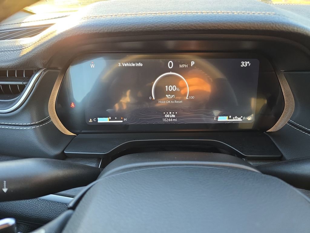 Used 2025 Jeep Grand Cherokee Limited w/ Trailer Tow Package image 17