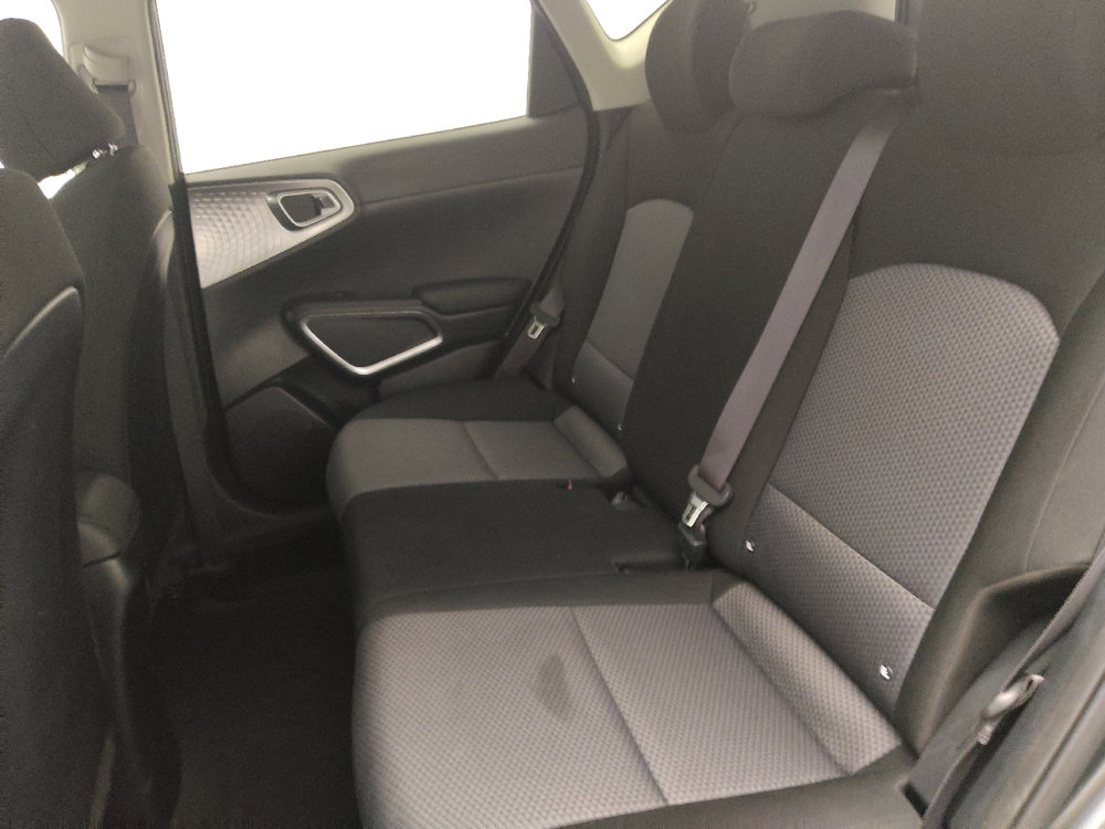 Used 2023 Kia Soul LX w/ Option Group 015 image 18