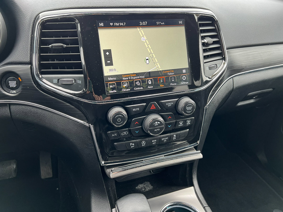 Used 2021 Jeep Grand Cherokee Limited w/ Trailer Tow Group IV AWD/4WD image 19