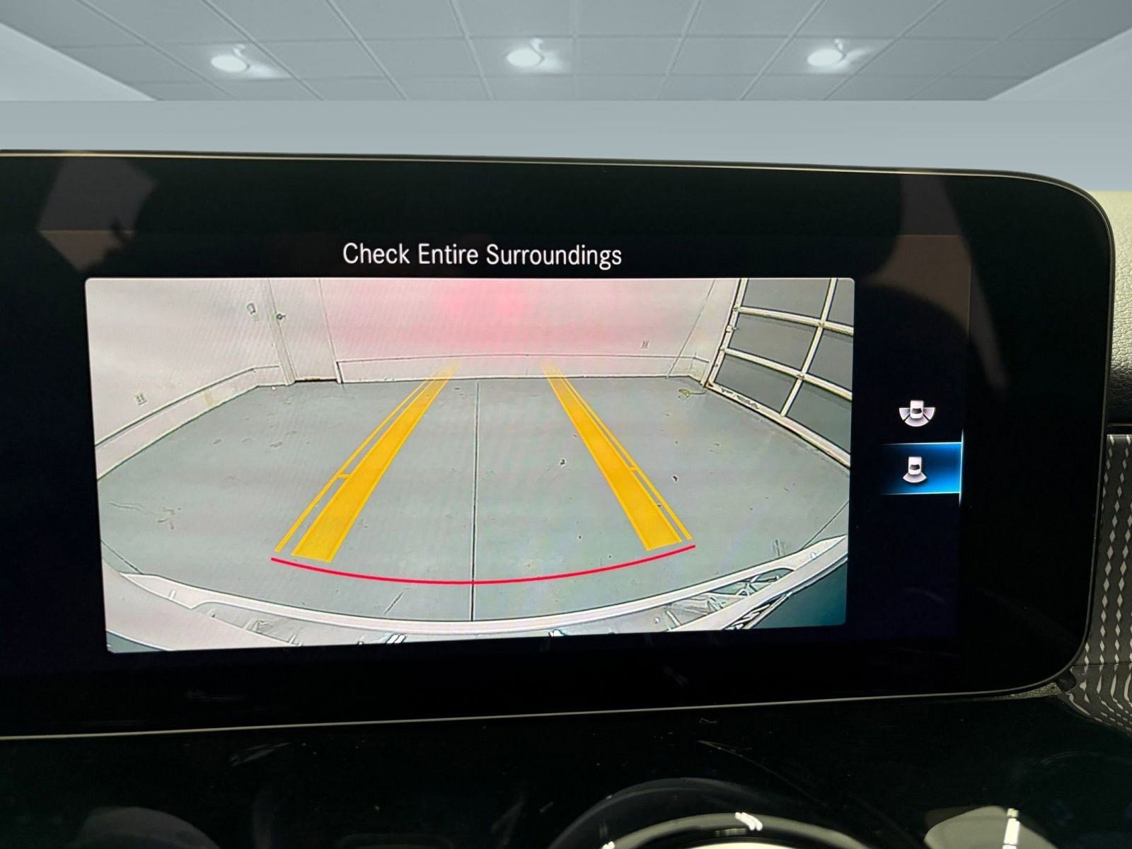 Certified 2023 Mercedes-Benz GLB 250 image 30