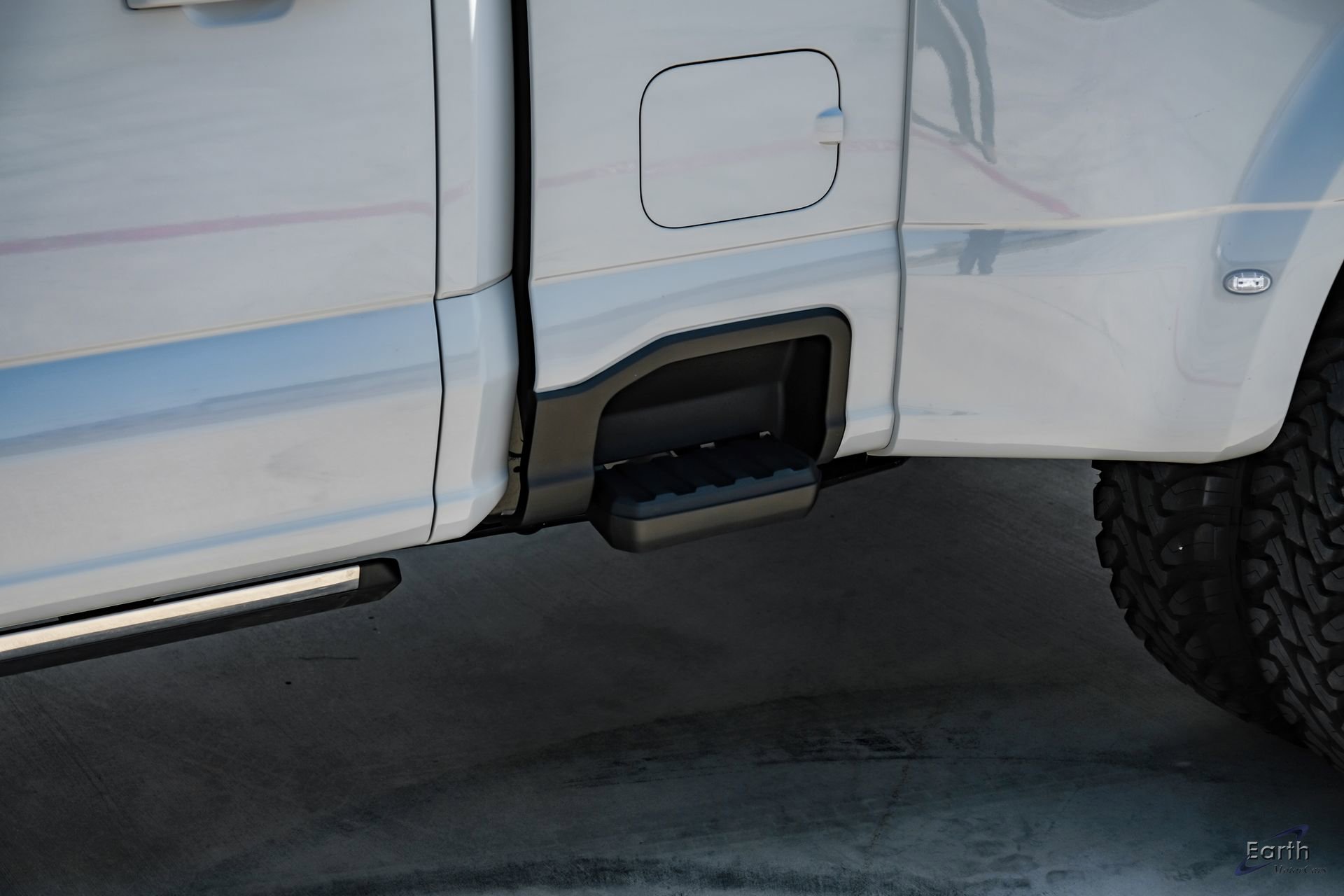 Used 2026 Ford F450 Platinum w/ FX4 Off-Road Package image 39