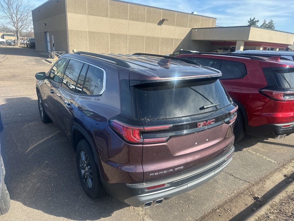 Used 2025 GMC Acadia Elevation image 6