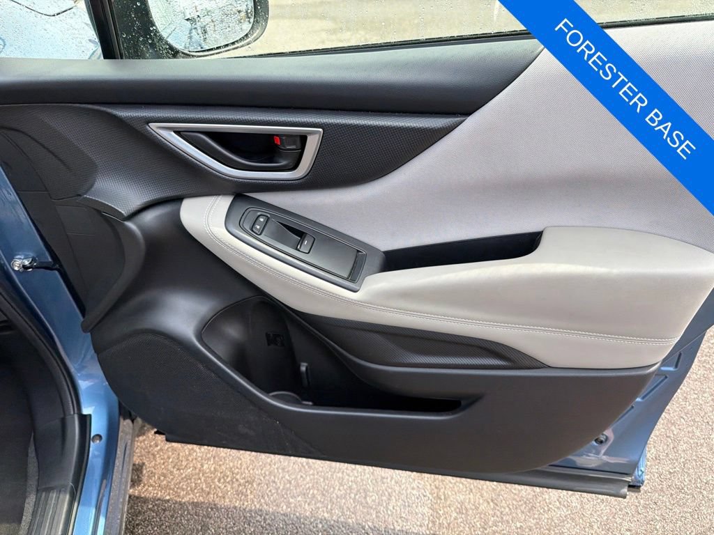 Used 2021 Subaru Forester AWD/4WD image 9