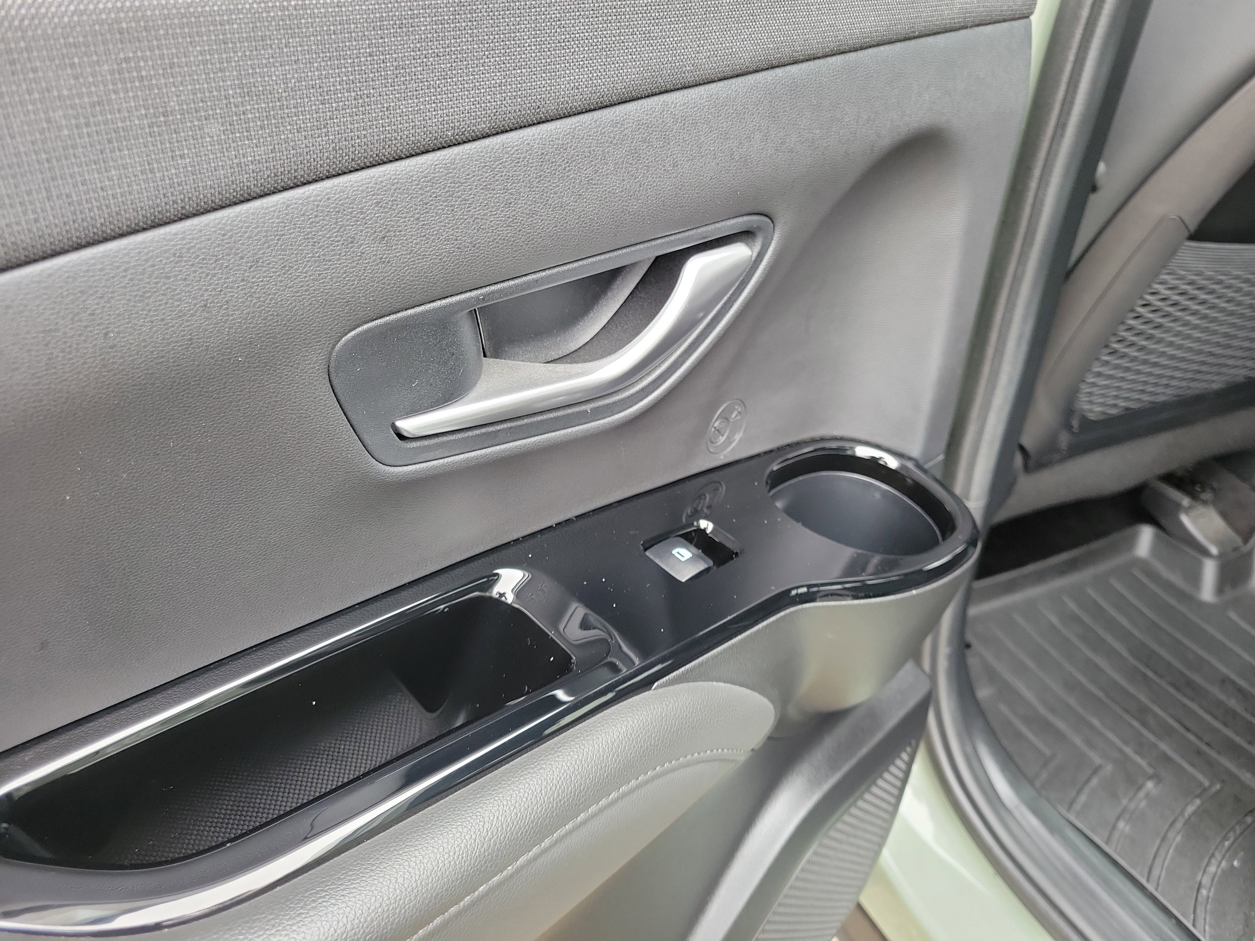 Used 2022 Hyundai Santa Cruz Limited image 13