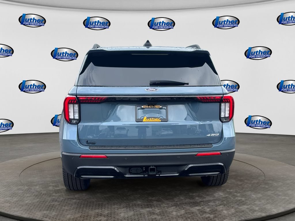 New 2026 Ford Explorer ST-Line w/ ST-Line Street Pack AWD/4WD image 4