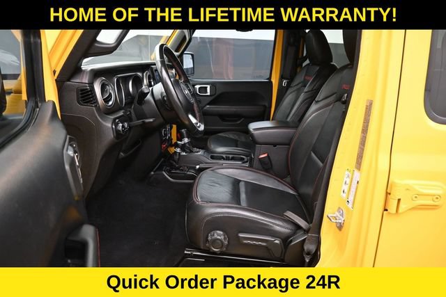 Used 2018 Jeep Wrangler Unlimited Rubicon w/ Cold Weather Group AWD/4WD image 14
