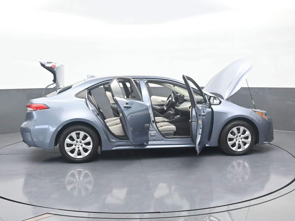 Used 2024 Toyota Corolla LE image 71