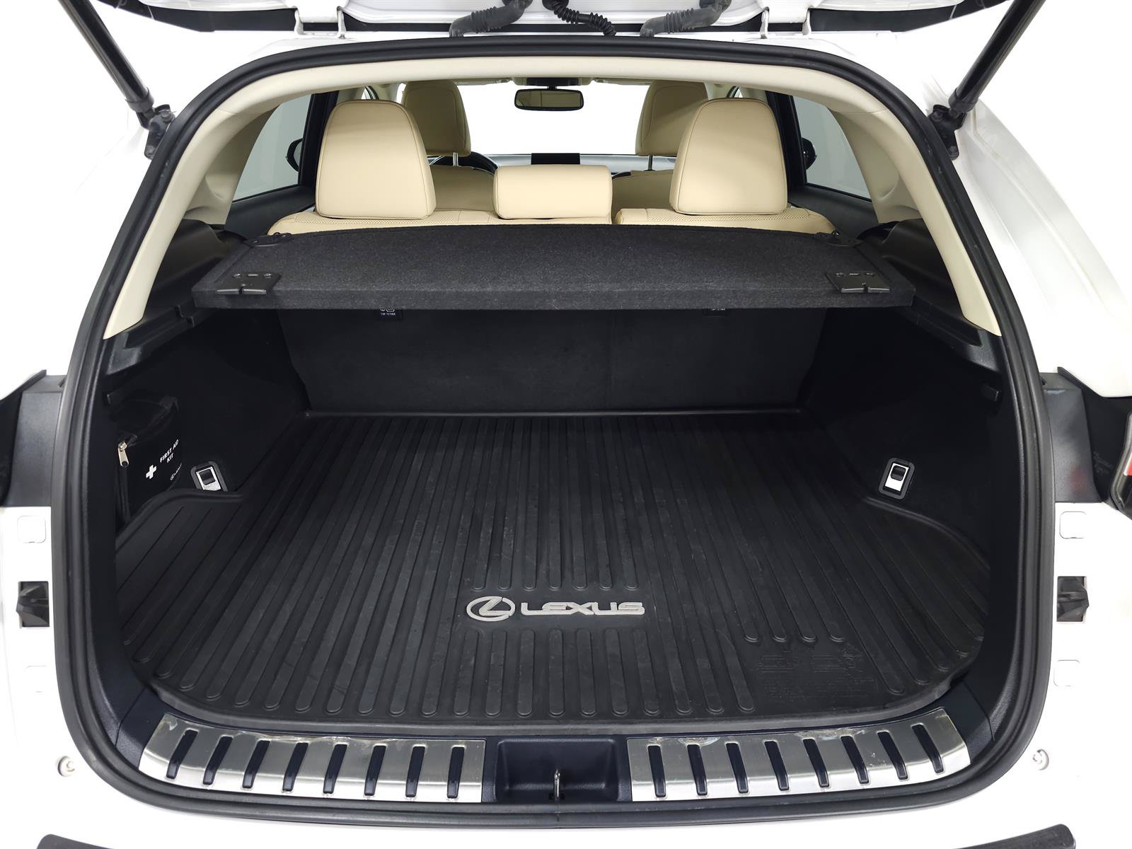 Used 2015 Lexus NX 200t AWD w/ Premium Package image 8