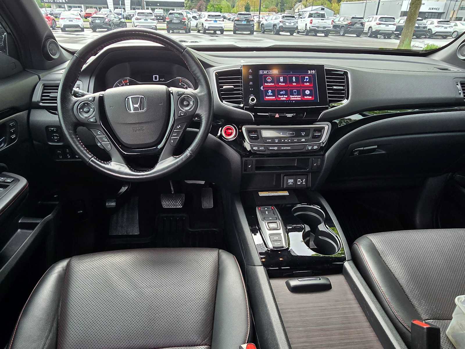 Used 2023 Honda Ridgeline Black Edition image 17