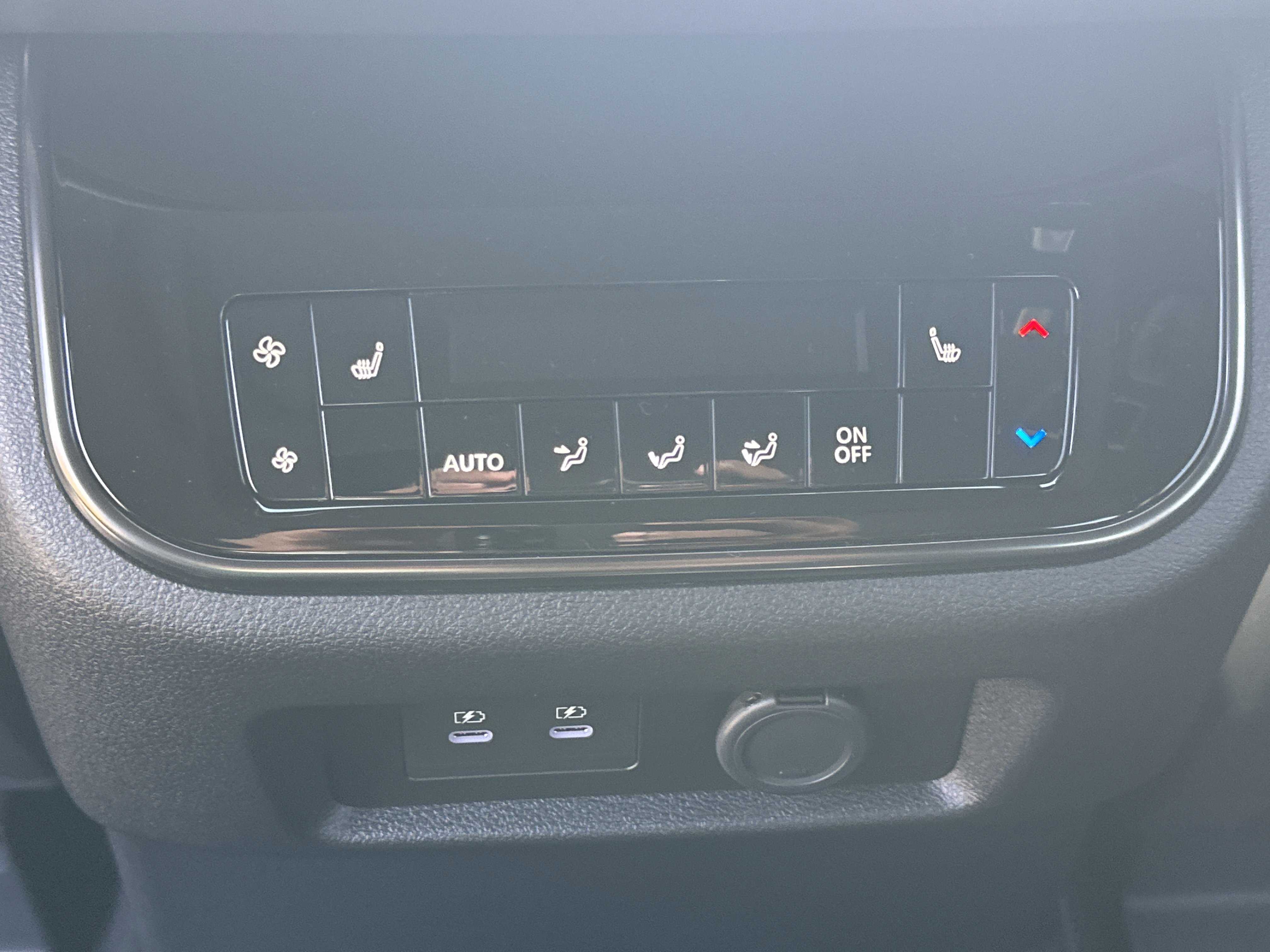 New 2026 Nissan Armada PRO-4X image 25