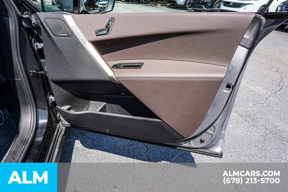 Used 2024 BMW iX xDrive50 w/ Convenience Package AWD/4WD image 57
