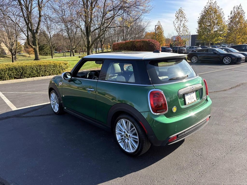 Used 2021 MINI Cooper SE w/ 8.8" Touchscreen Nav Package image 5