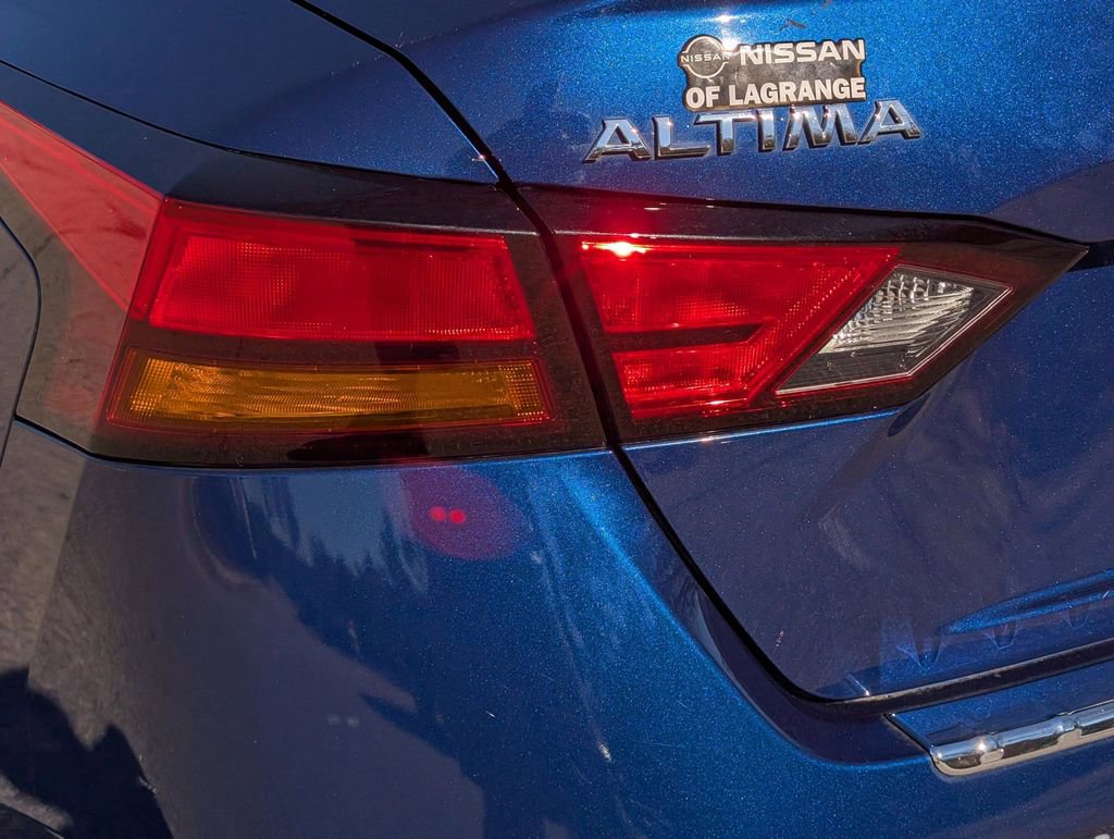 Used 2020 Nissan Altima 2.5 SR FWD image 13