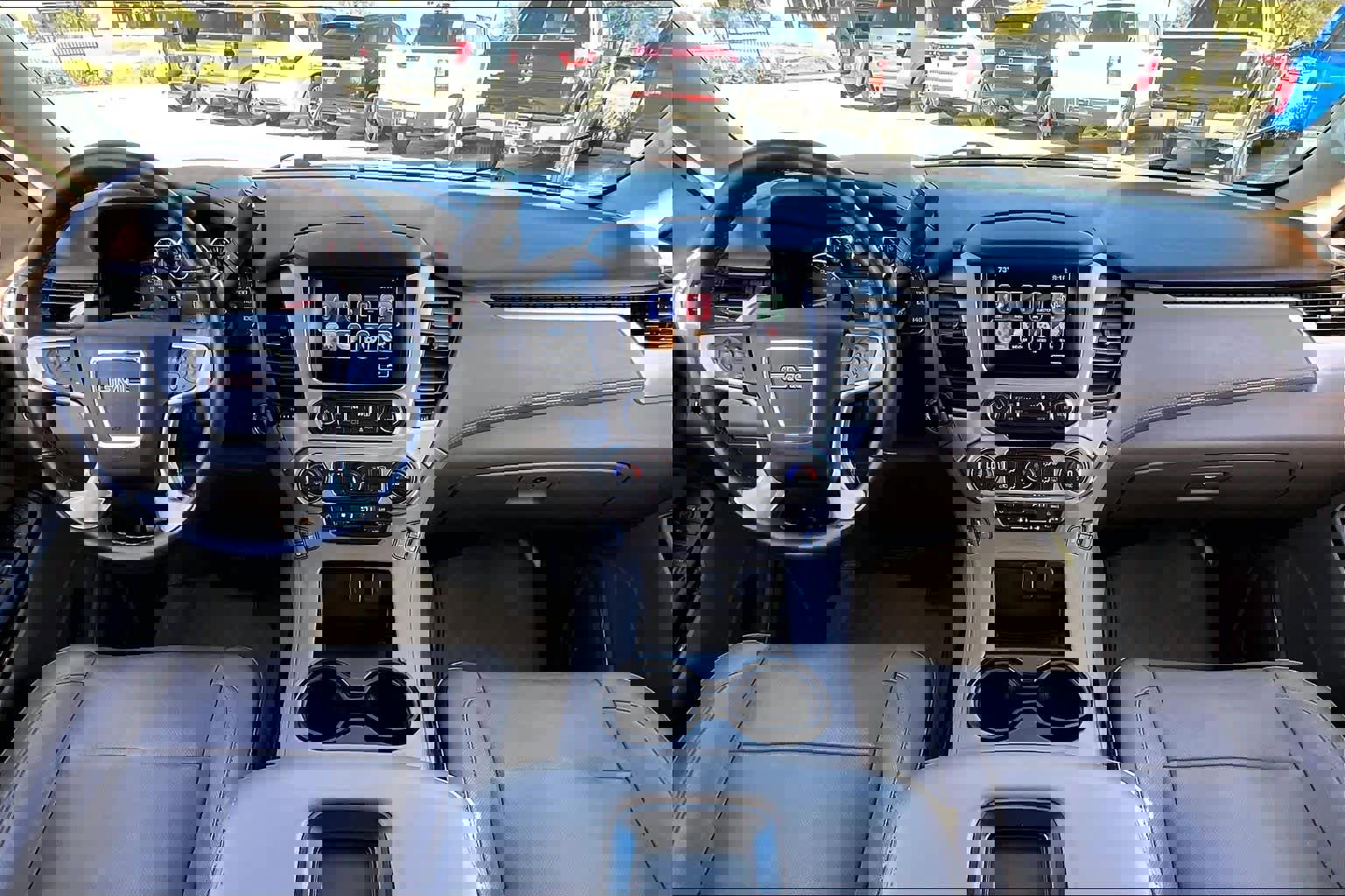 Used 2015 GMC Yukon SLT image 16