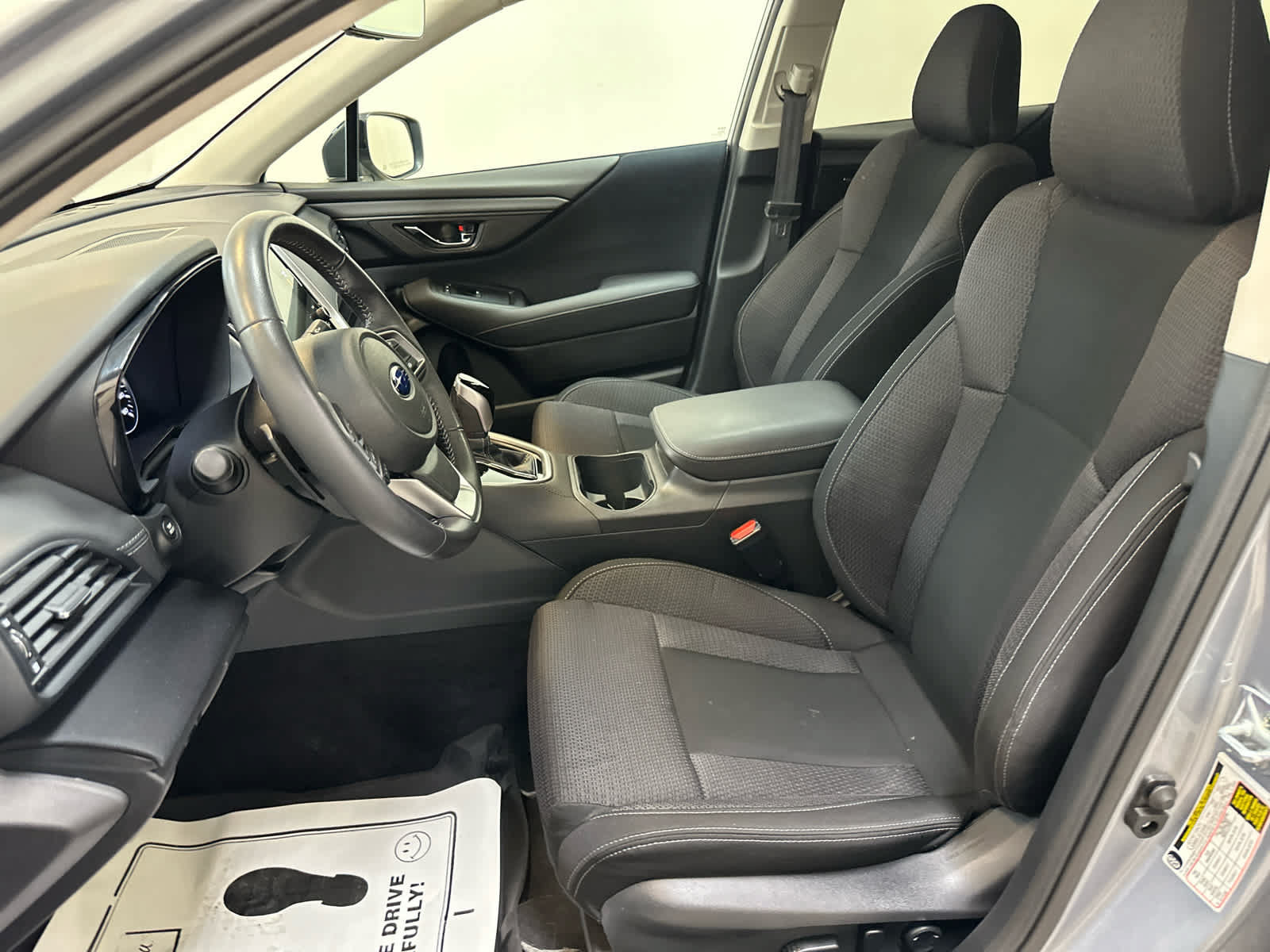 Used 2024 Subaru Outback Premium AWD/4WD image 4