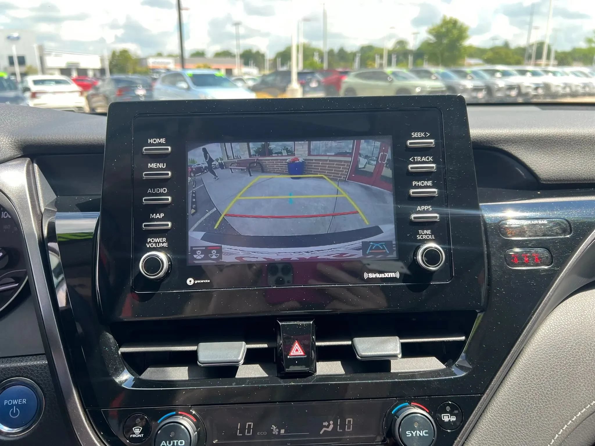 Used 2023 Toyota Camry SE w/ Convenience Package FWD image 14
