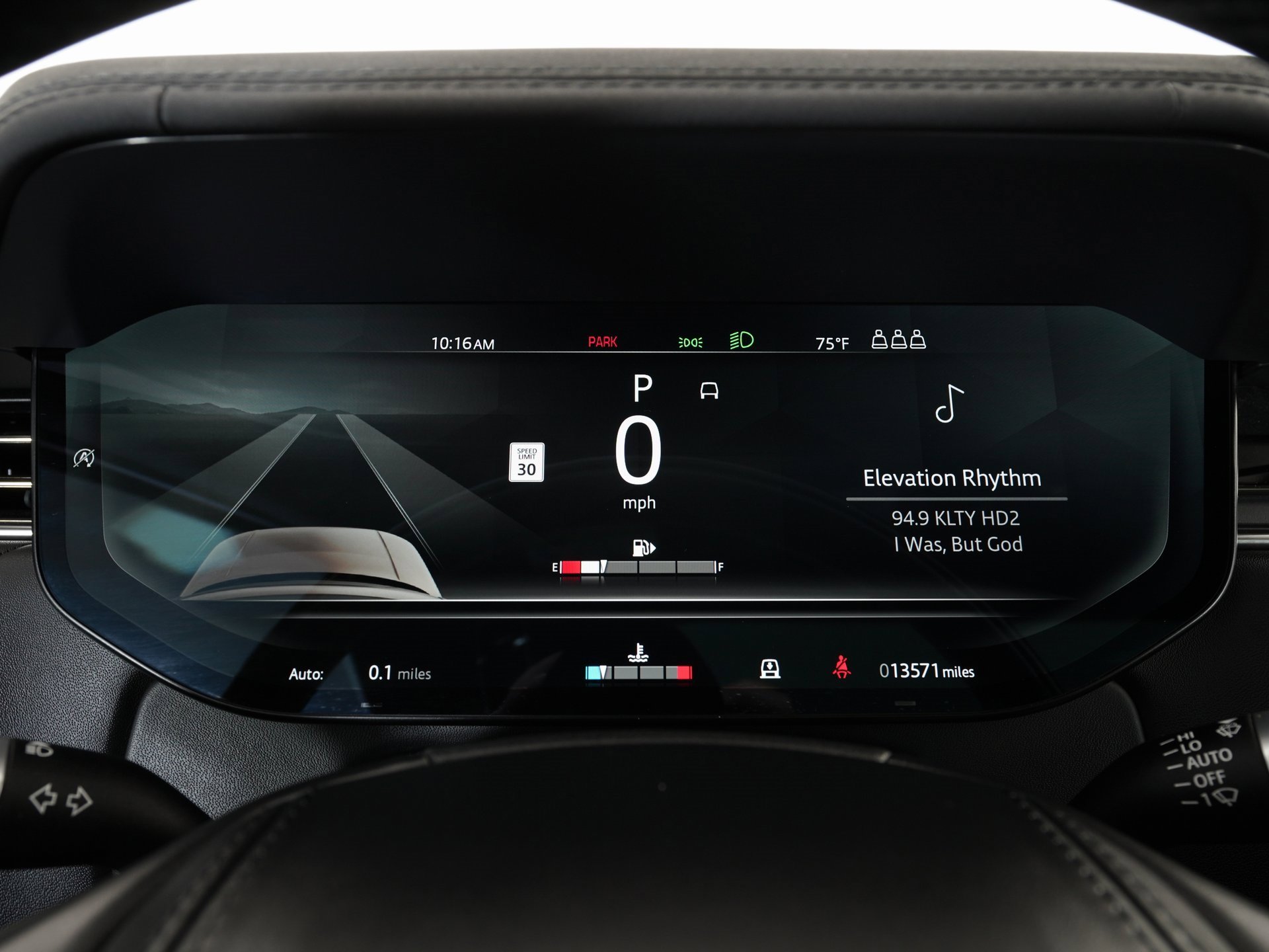 Used 2023 Land Rover Range Rover SE image 19