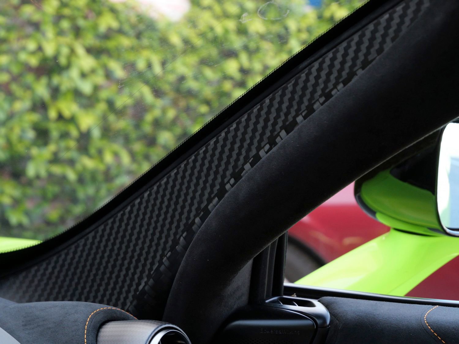 Used 2024 McLaren 750S RWD image 21