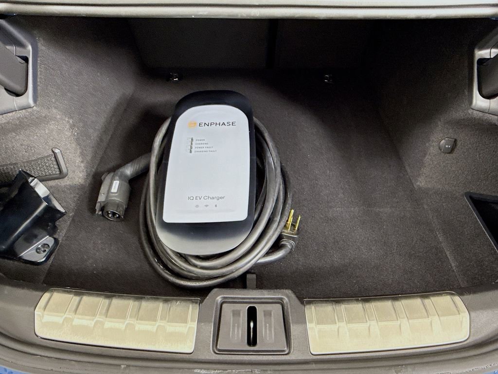 Certified 2024 Porsche Taycan 4S image 12