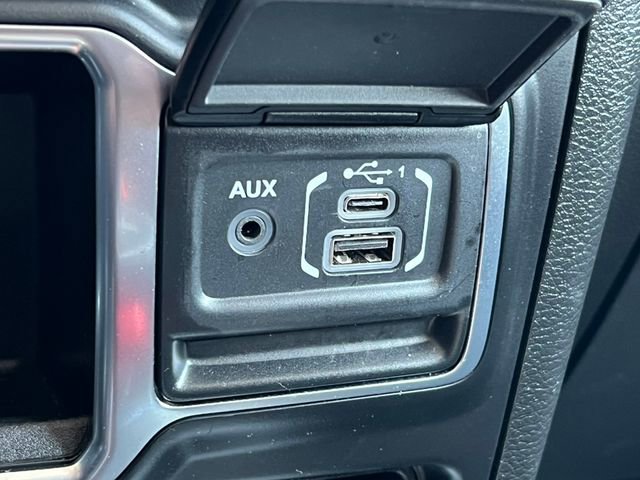 Used 2021 Jeep Wrangler Sport image 25