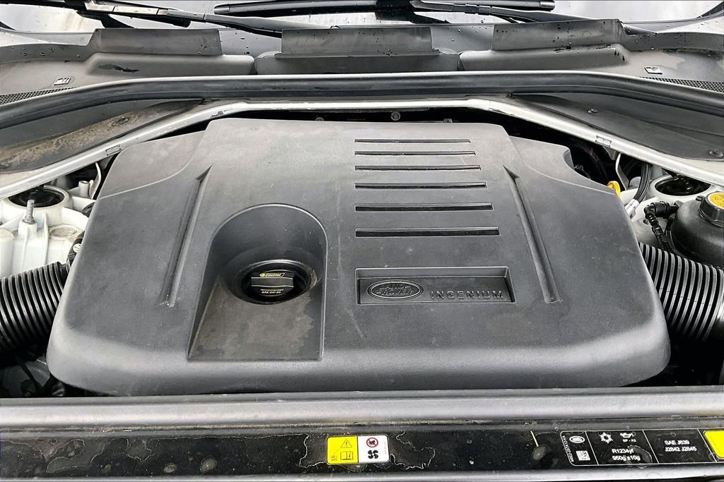 Used 2024 Land Rover Range Rover Sport SE image 9
