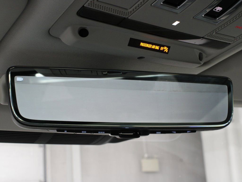 Used 2020 Land Rover Defender 110 S image 30