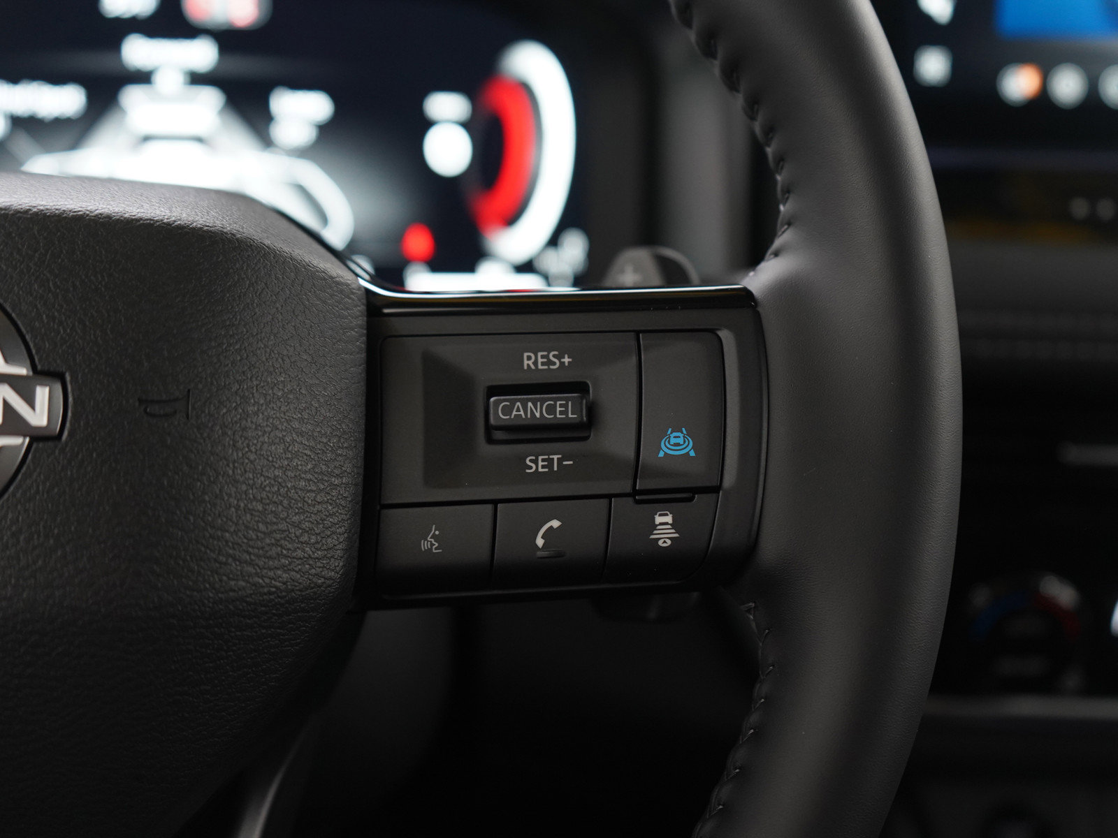 Used 2026 Nissan Rogue Platinum w/ Platinum Premium Package image 28