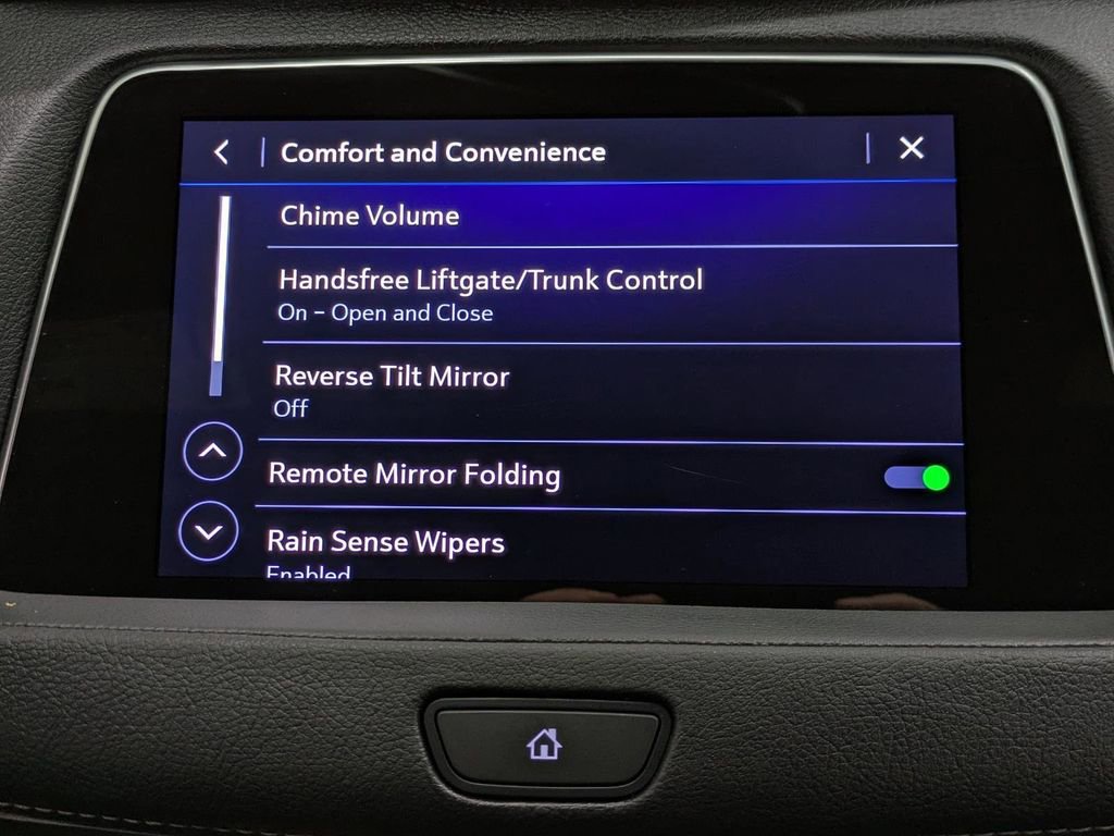 Used 2023 Cadillac XT4 Premium Luxury image 7