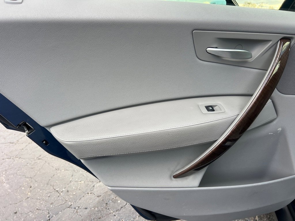 Used 2006 BMW X3 3.0i image 12