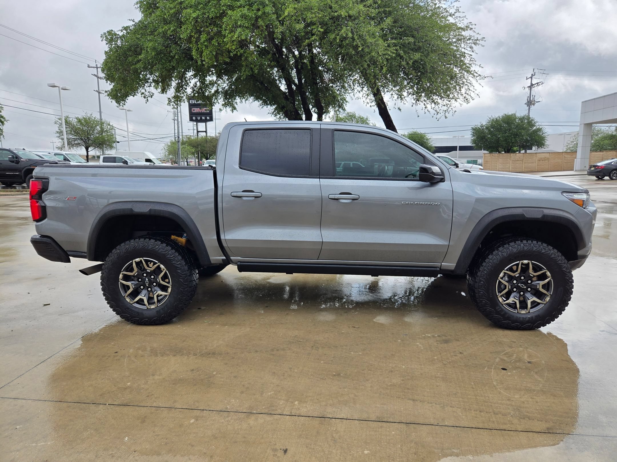 Certified 2023 Chevrolet Colorado ZR2 w/ ZR2 Convenience Package III AWD/4WD image 8