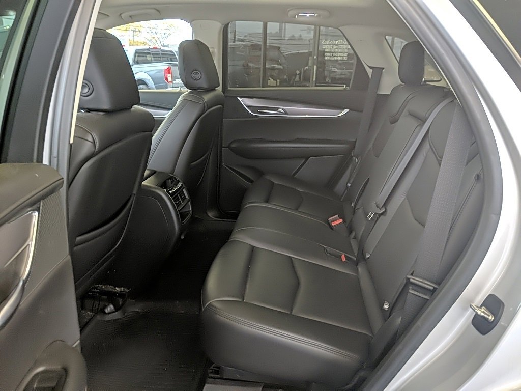 Used 2019 Cadillac XT5 Premium Luxury image 9