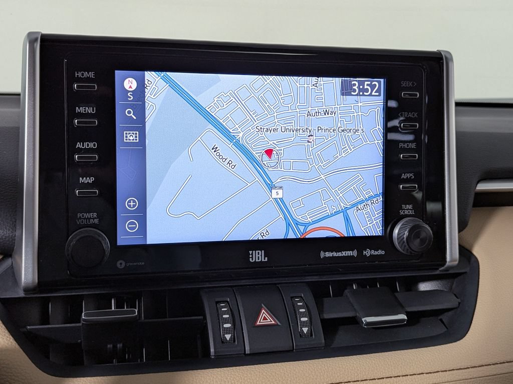 Used 2020 Toyota RAV4 Limited AWD/4WD image 22
