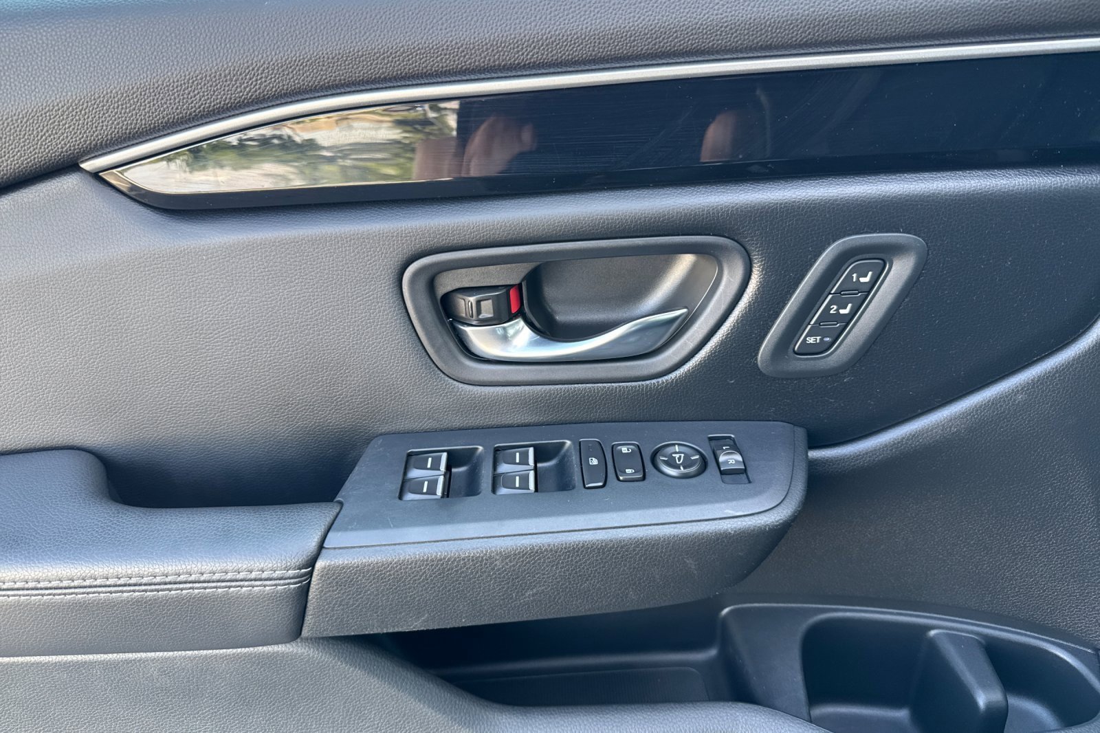 Used 2024 Honda Pilot EX-L image 12