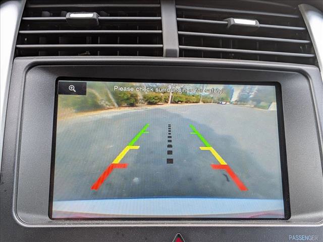 Used 2011 Ford Edge Limited w/ Driver Entry Pkg image 14